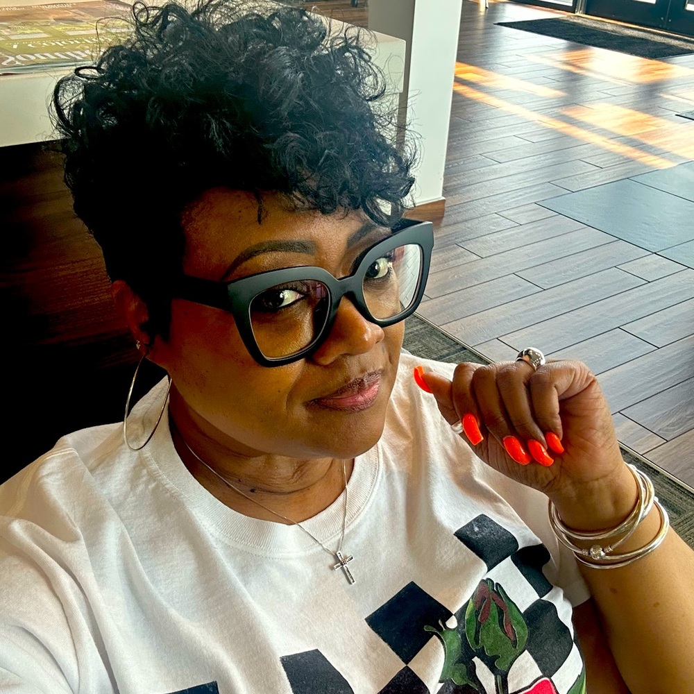 Meet your Posher, Shandrae